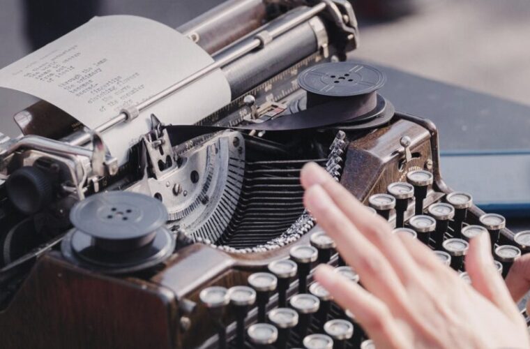 agenzia web web agency servizio di copywriting testi articoli 300 600 parole